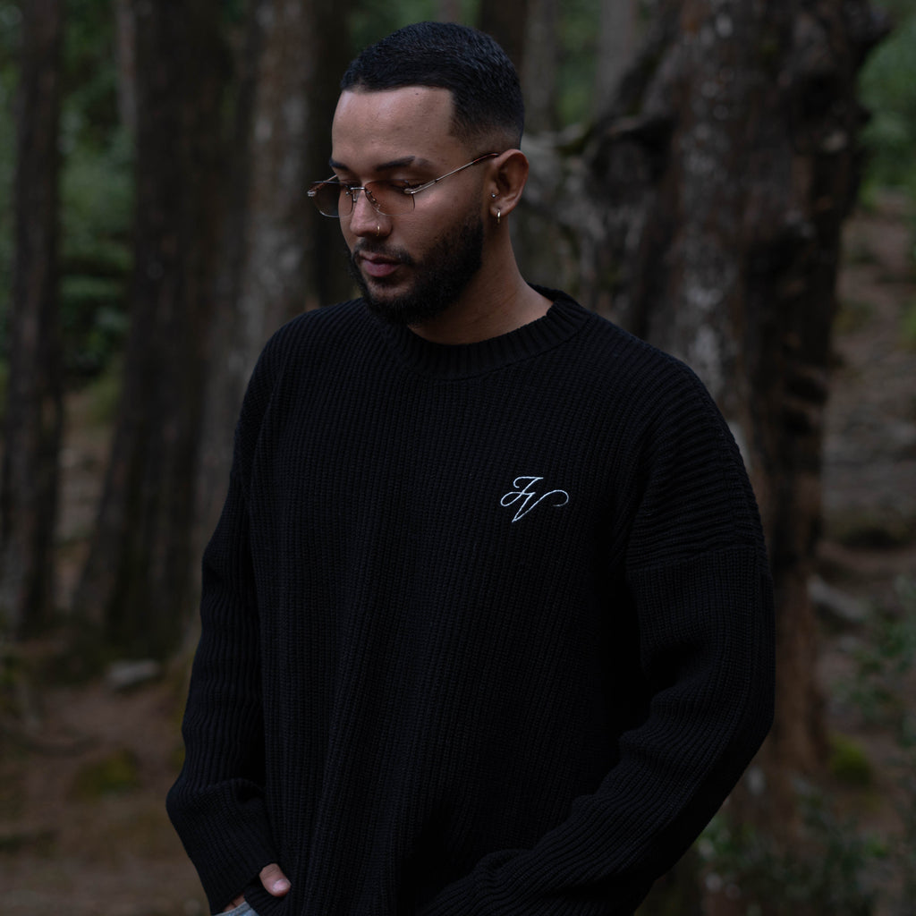 SWEATER BASIC IV [NEGRO]