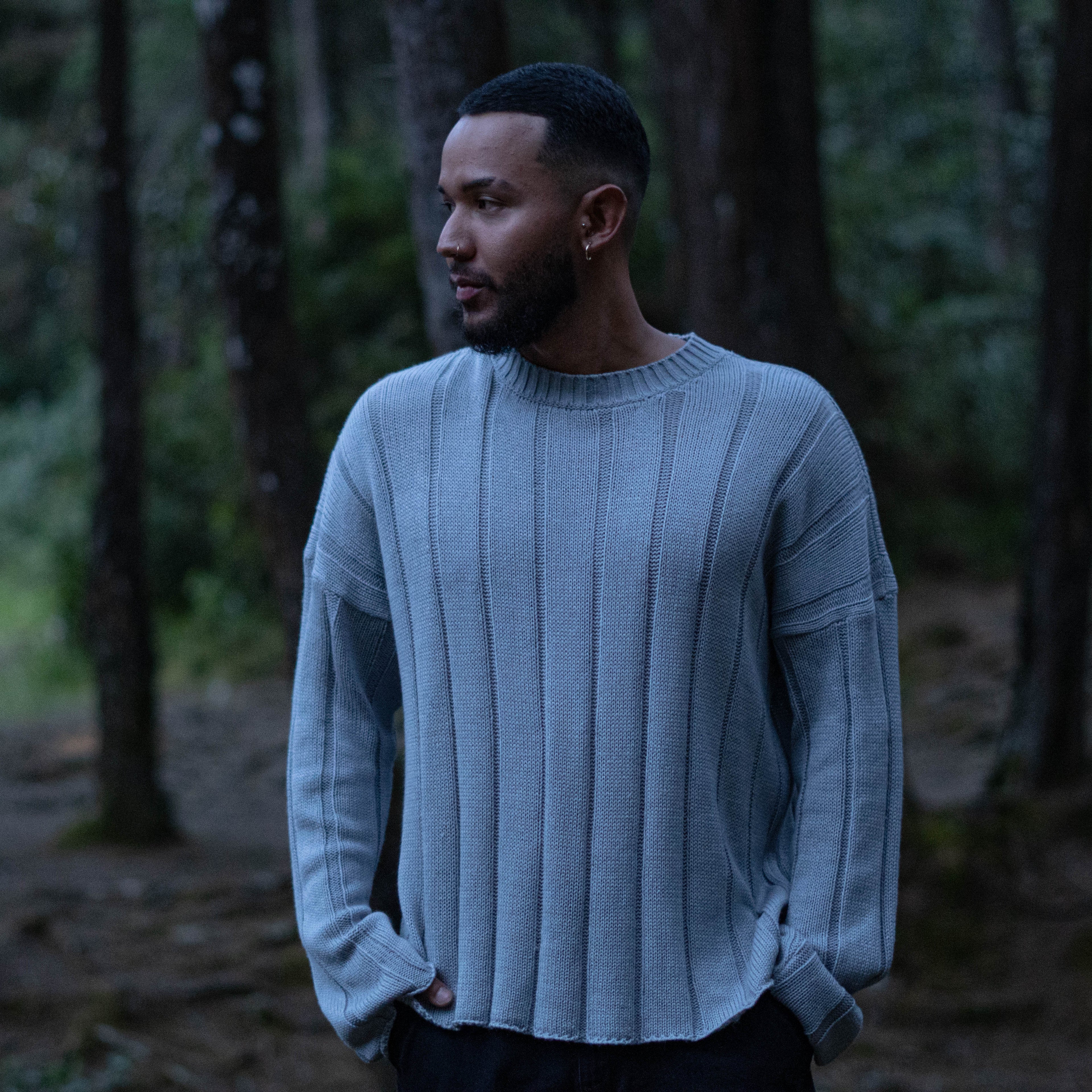 SWEATER BASIC [GRIS]