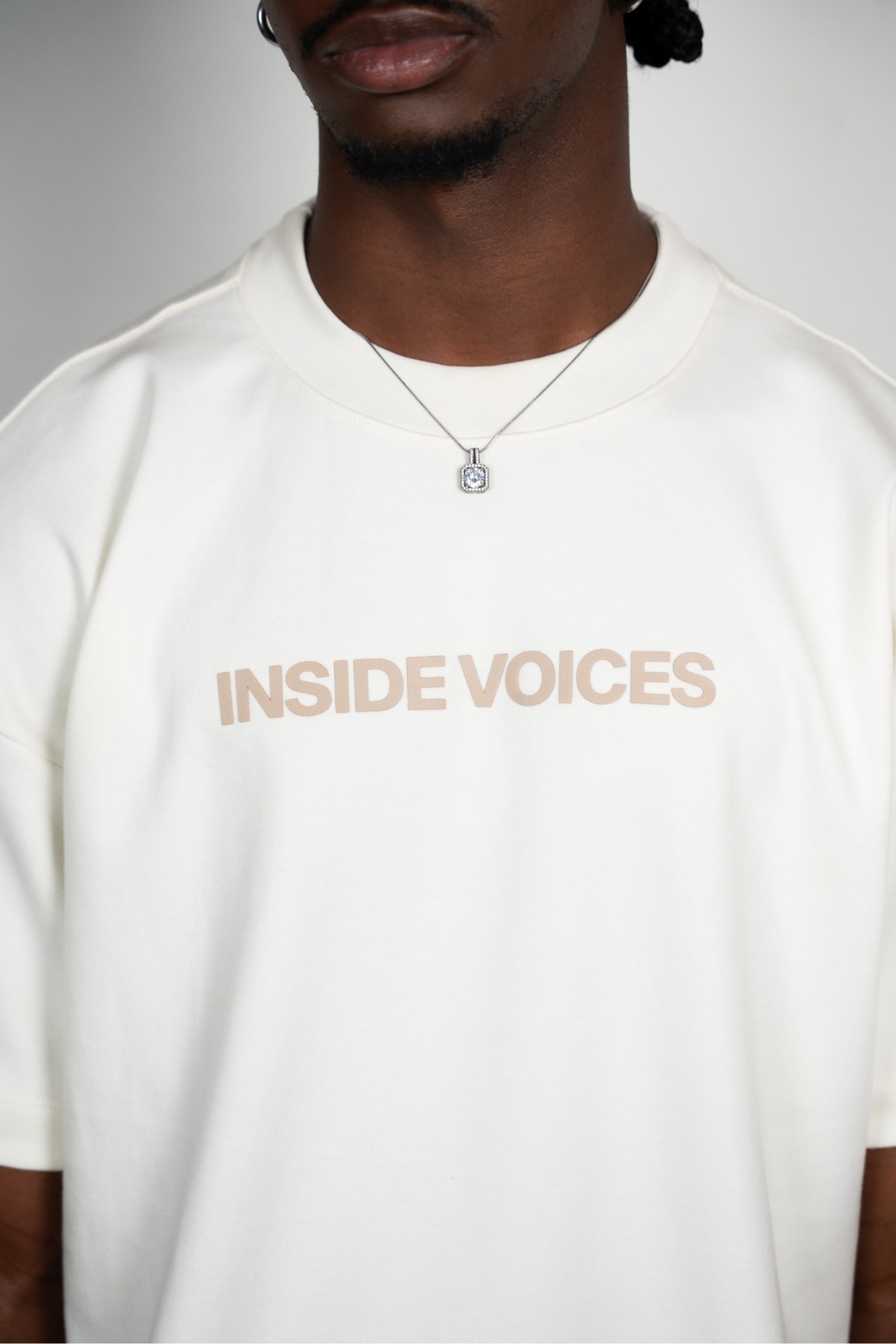 CAMISETA THE AWAKENING [BLANCO HUESO]